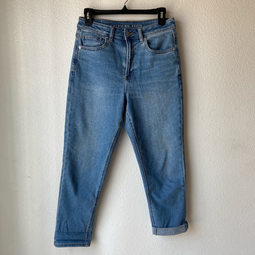 American Eagle Stretch Mom Jean